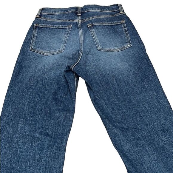 Old Navy Sky-Hi Straight Secret Smooth Pockets Jeans - Picture 11 of 16